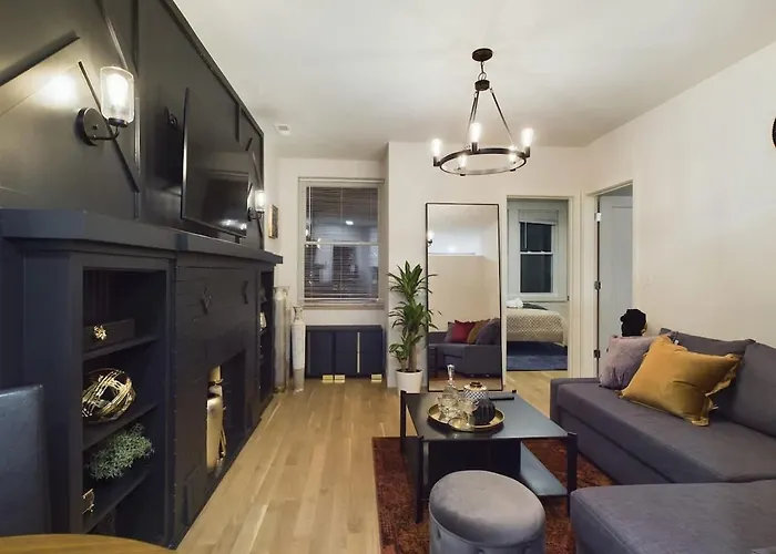 The Velvet Jazz Haus Apartment *